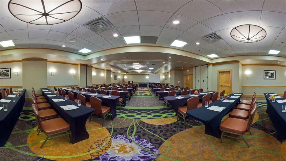Holiday Inn Clark - Newark By Ihg Eksteriør billede