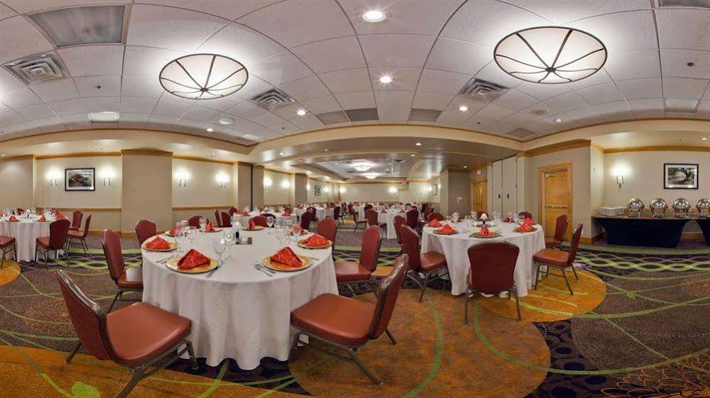 Holiday Inn Clark - Newark By Ihg Eksteriør billede
